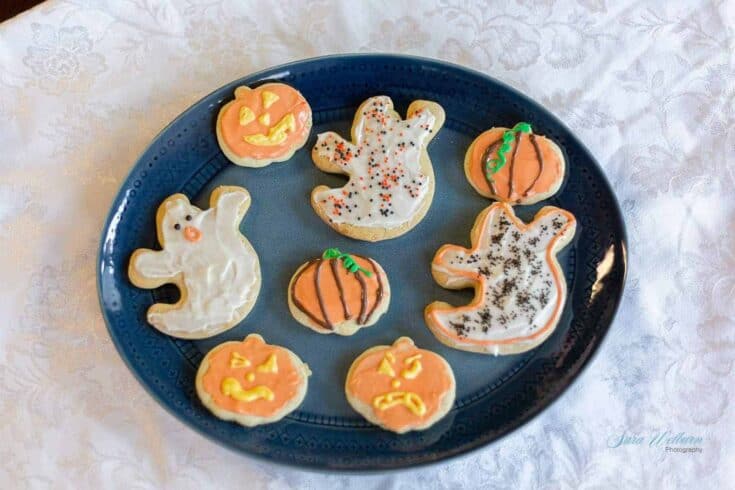 Monster Munch: Sour-Cream Sugar Cookies with Cream Cheese Frosting