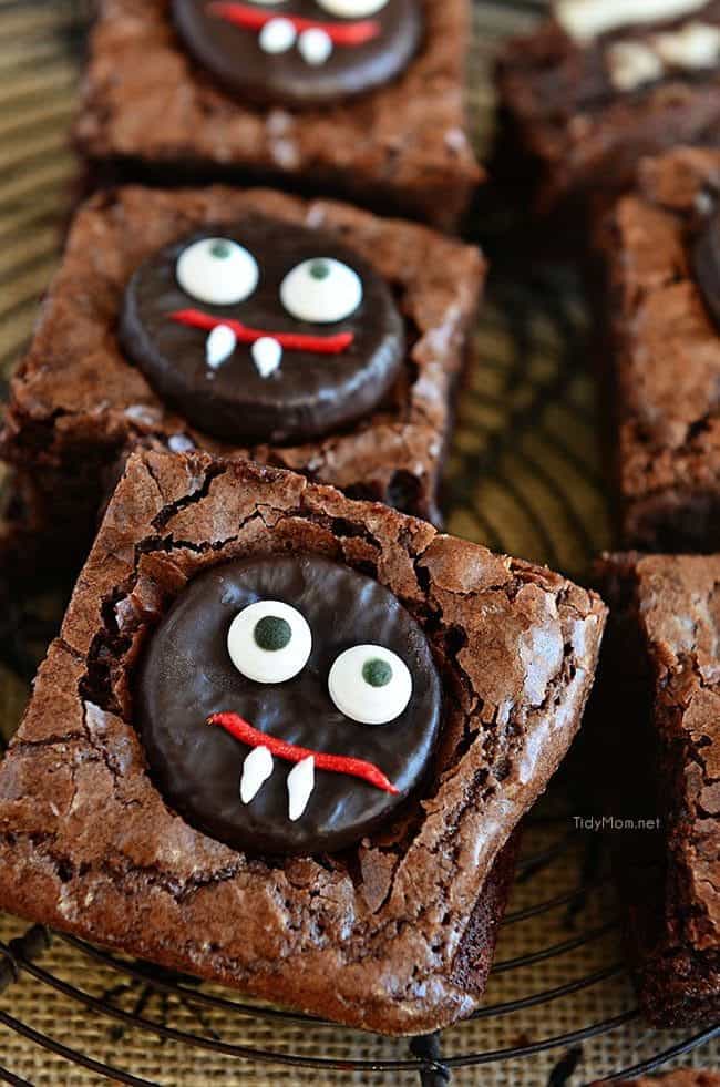 Fang-Tastic Peppermint Brownie Bites
