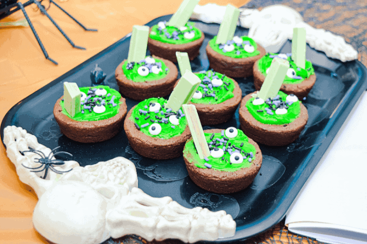 Mini Cauldron Brownie Bites