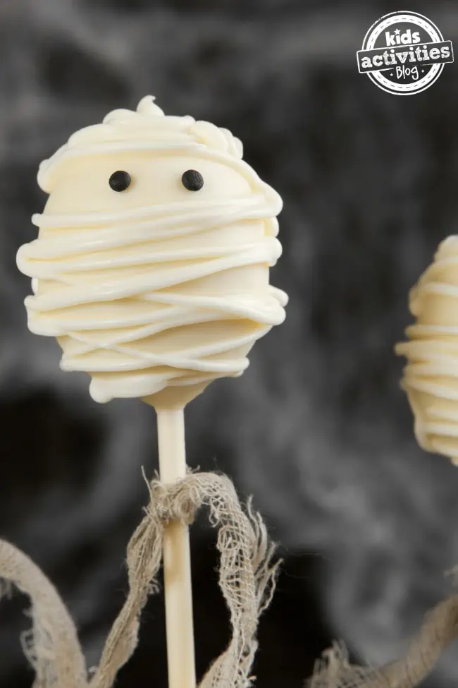 Bat Bites & Mummy Morsels: Halloween Treats in Minutes