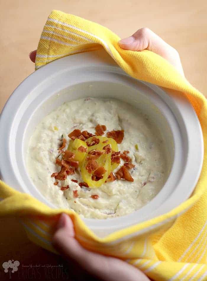 Witch’s Cauldron: Crockpot Bacon + Banana-Pepper Cheese Dip