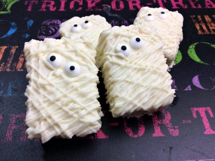 Bandage-Wrapped Krispie Mummies