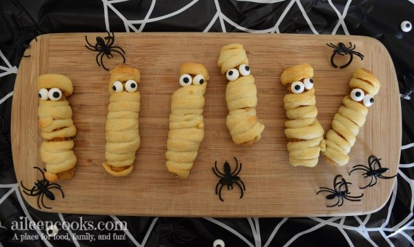 Midnight Mummy Chicken Bites