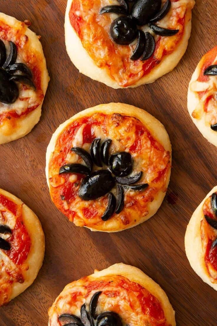 Tiny Webbed Pizza Bites