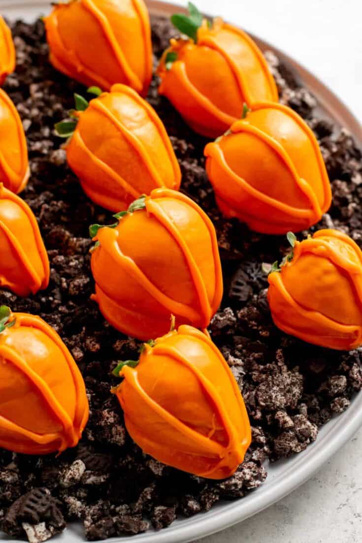 Mini Pumpkin Patch Bites: Chocolate‑Dipped Strawberry Pumpkins