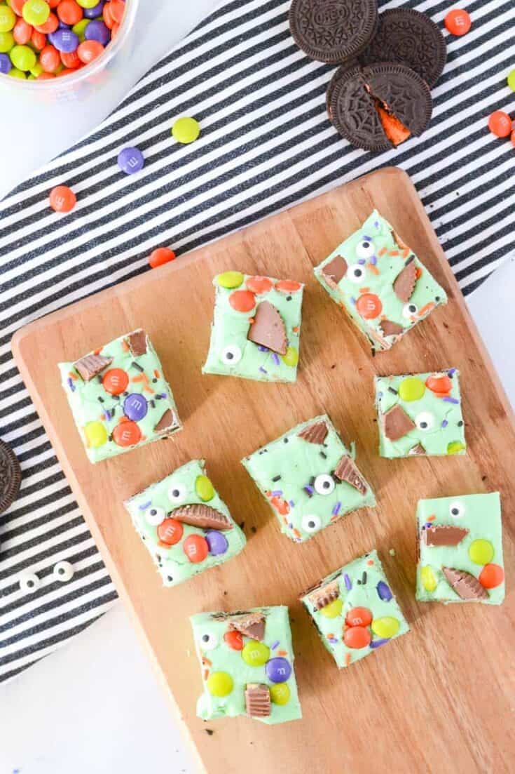 Frankenstein’s Candy-Crunch Fudge Bars