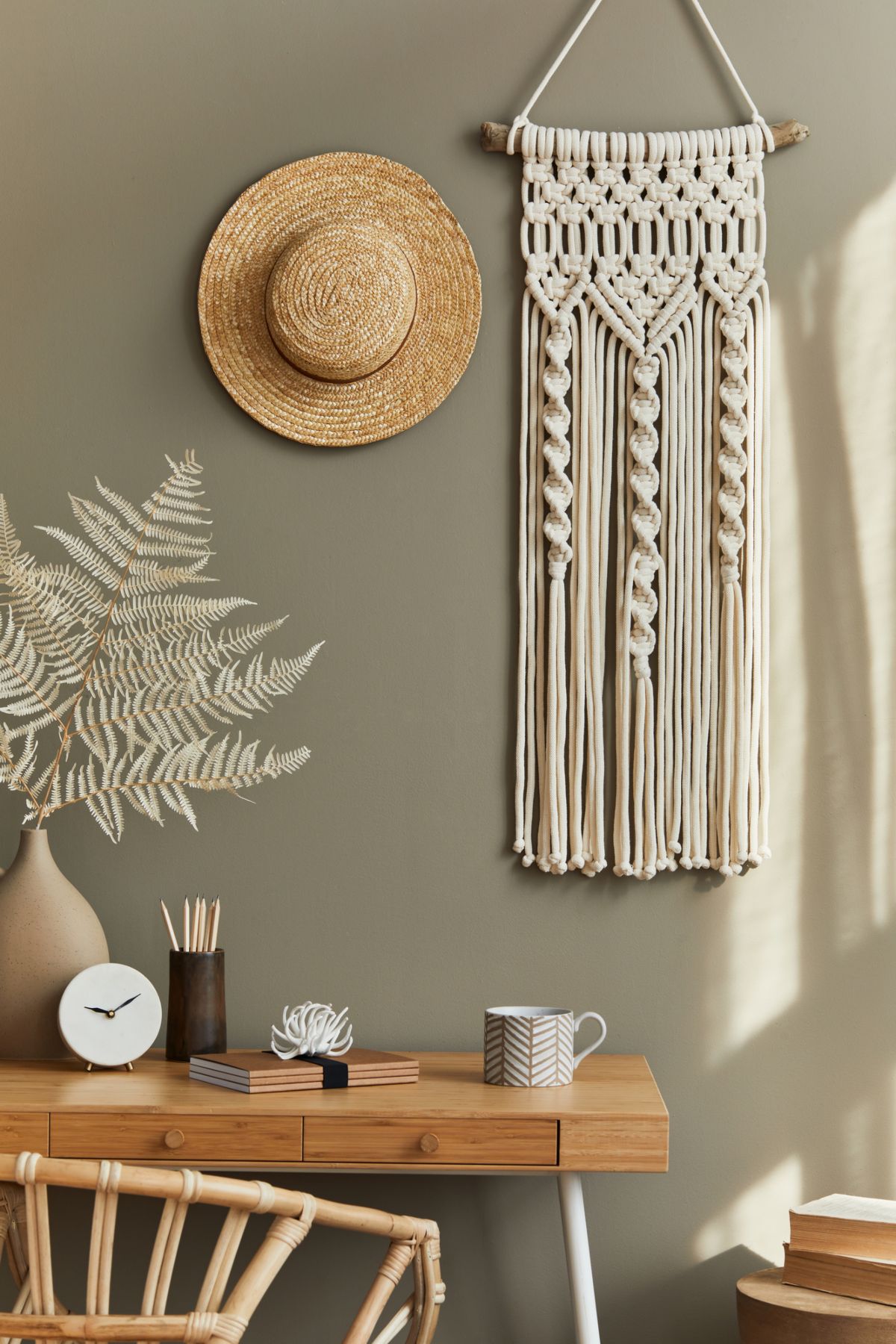 Chic Pennant Macrame Wall Display