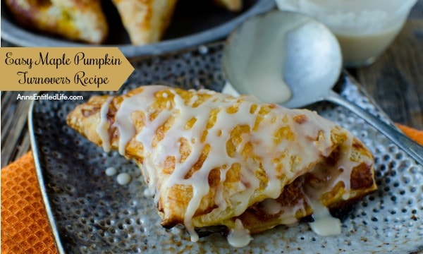 Mini Maple-Spiced Pumpkin Pockets