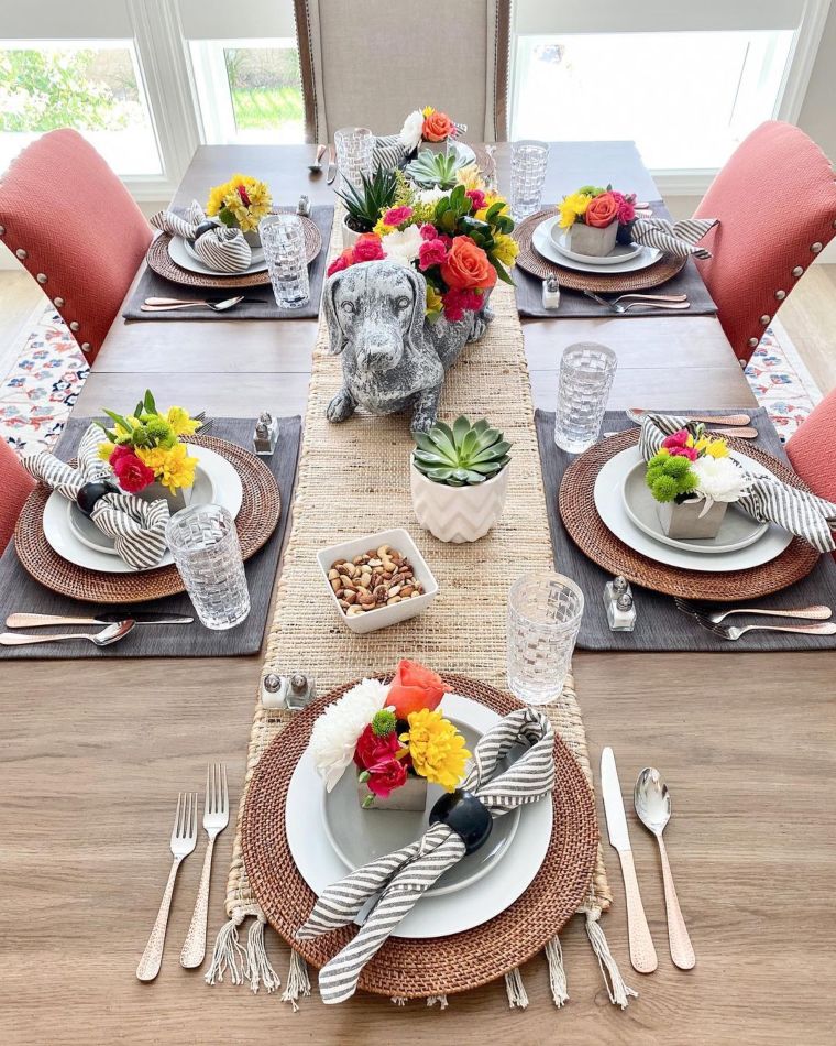 Charming Summer Idea: Flowers And Friends Luncheon Decor