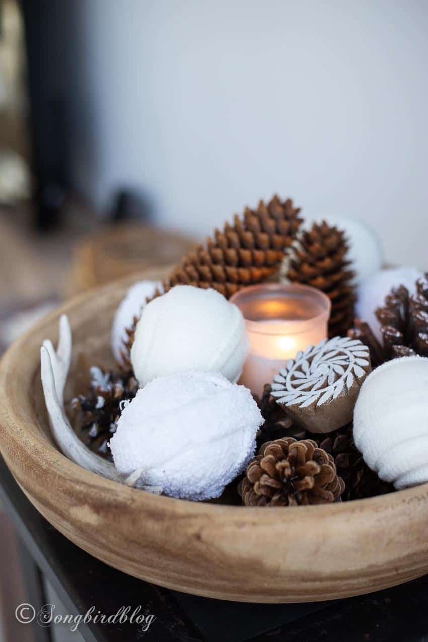 Fabric Snowballs: Eco-Friendly, Plush Holiday Ornaments