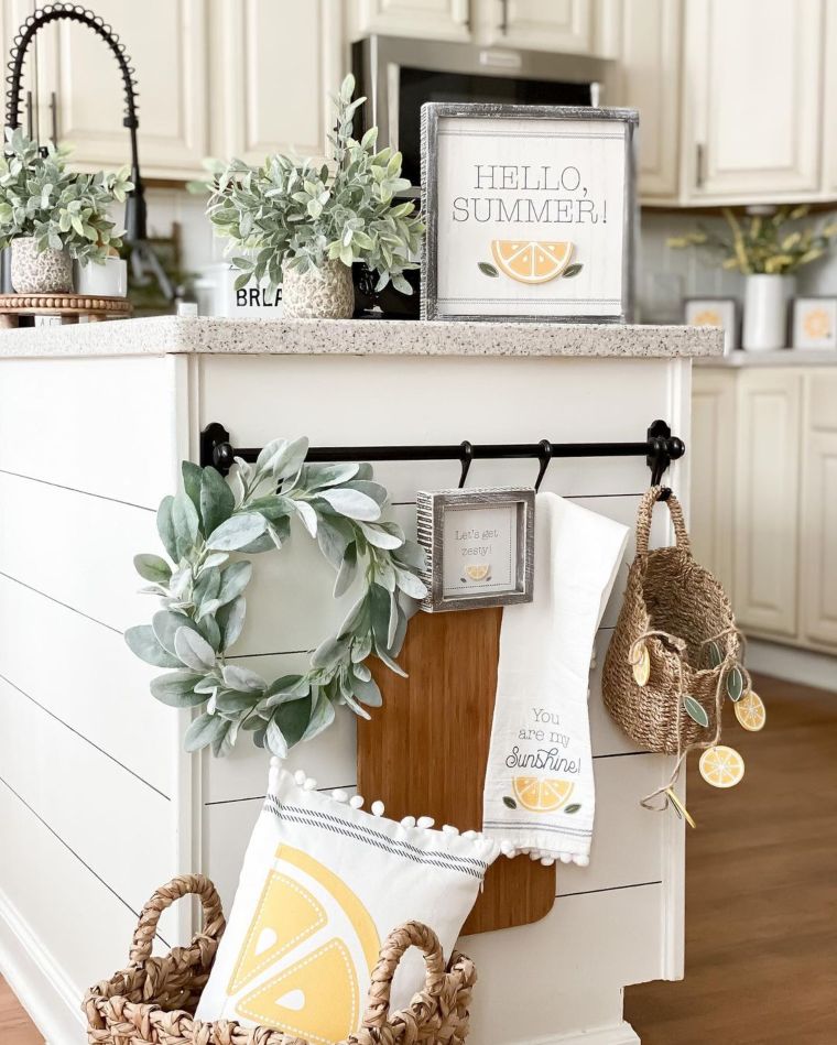 Charming Summer Idea: Kitchen Island Rack Decor