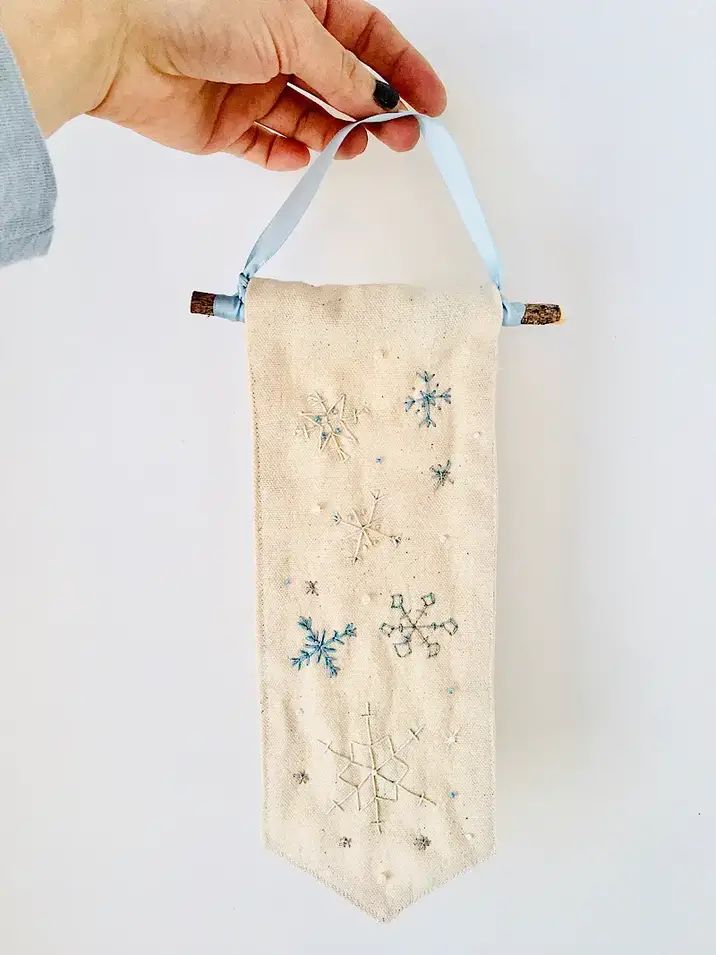 Snowflake Door Hanger: Whimsical Winter Welcome