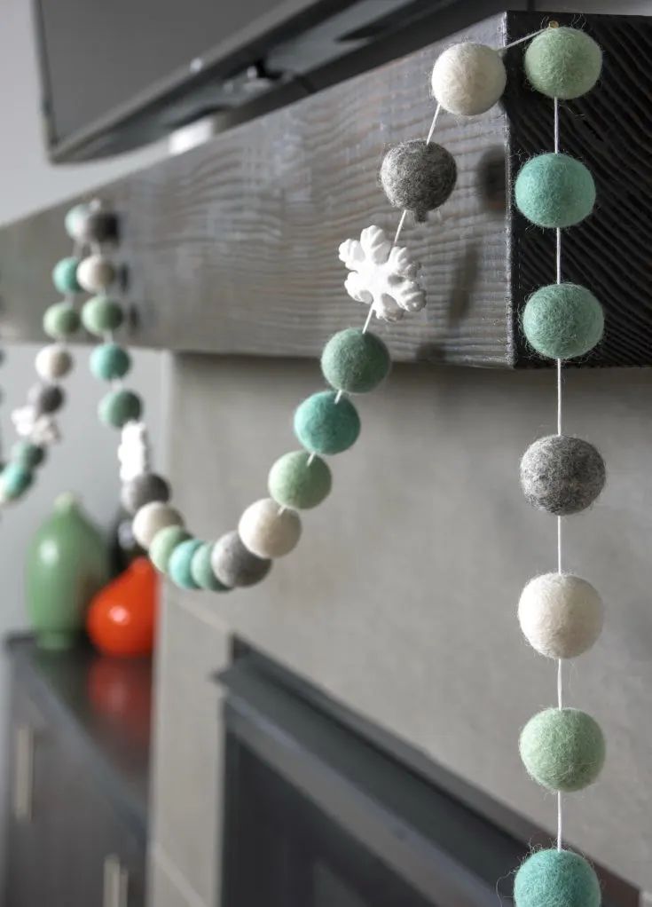 Cozy Winter Felt Ball Garland: Texture Meets Versatility