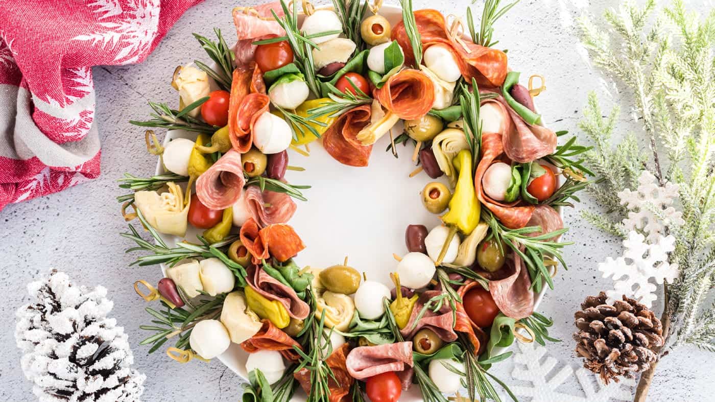 Festive Antipasti Ring