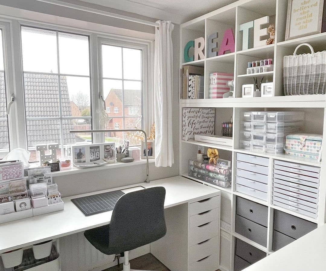 Clean Canvas: Minimalist Craft Hub