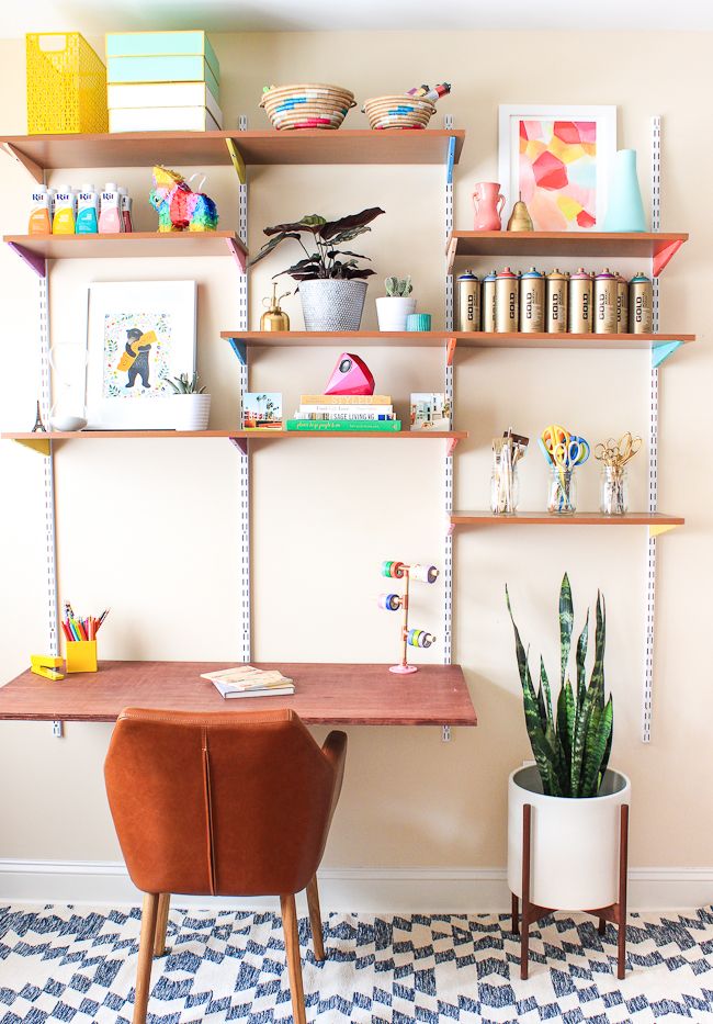 Wall-Hugging Retro Craft Station
