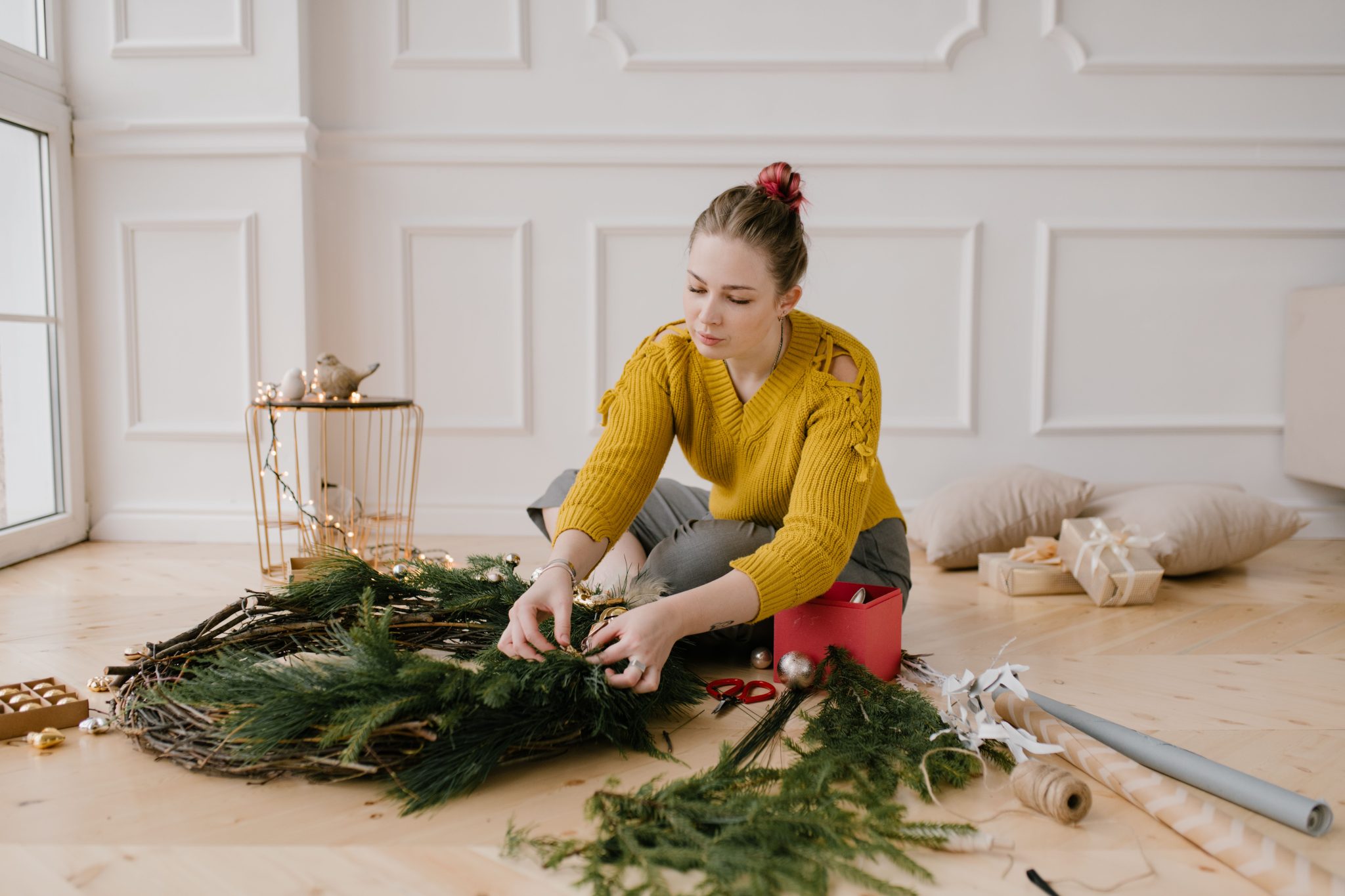 Build a Versatile Seasonal Wreath