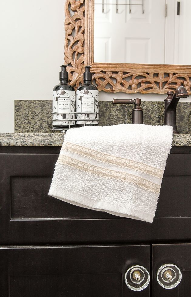 Chic Farmhouse-Style Personalized Hand Towels