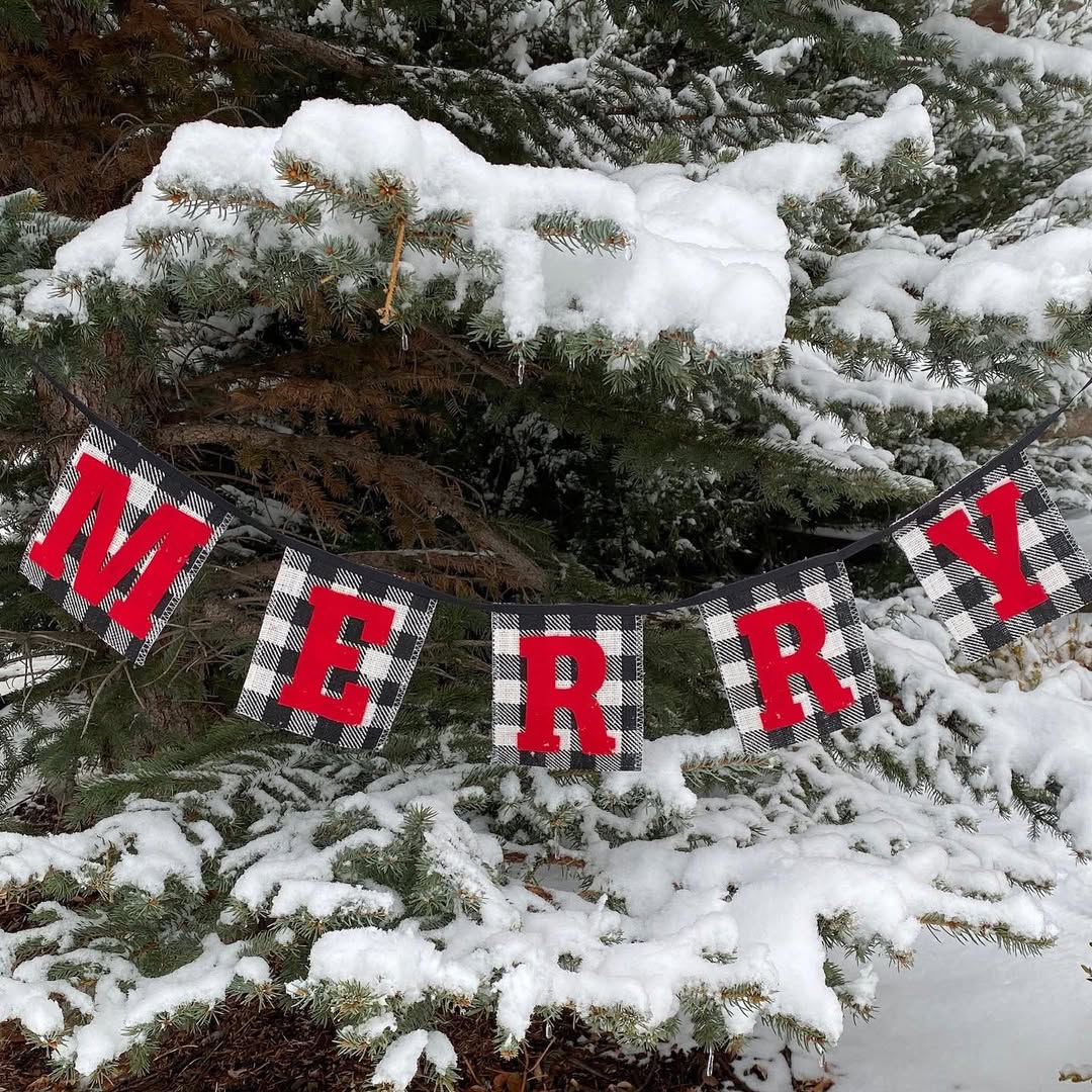 Set a Strong Seasonal Focal Point