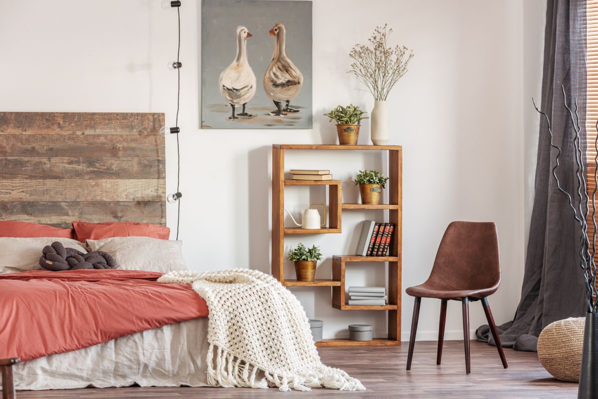 Warm Wood-Focused Furniture Mix
