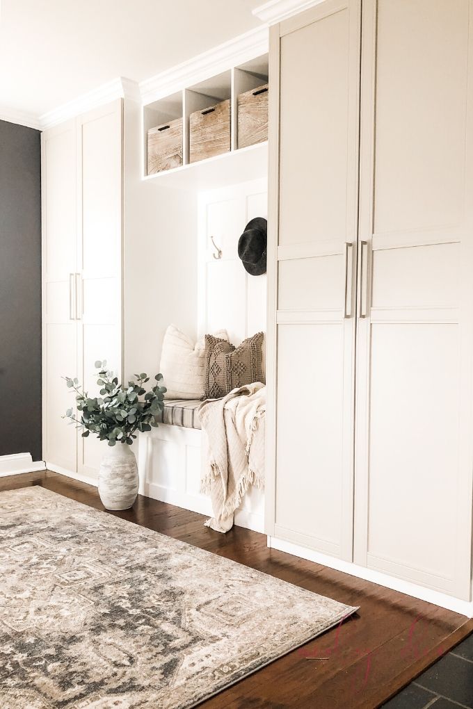 Fashion-Forward Walkway Wardrobe for the Style-Obsessed