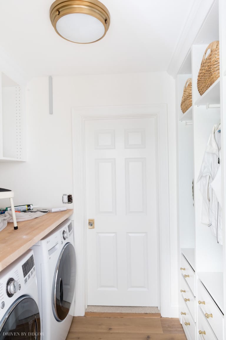 Cozy Windowless Kids' Reading Nook with PAX