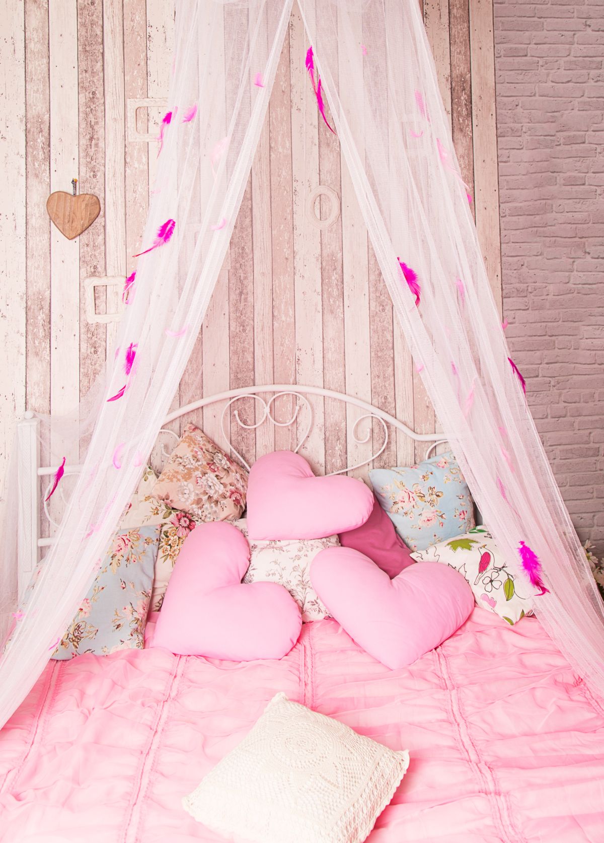 Cozy Canopy Nook