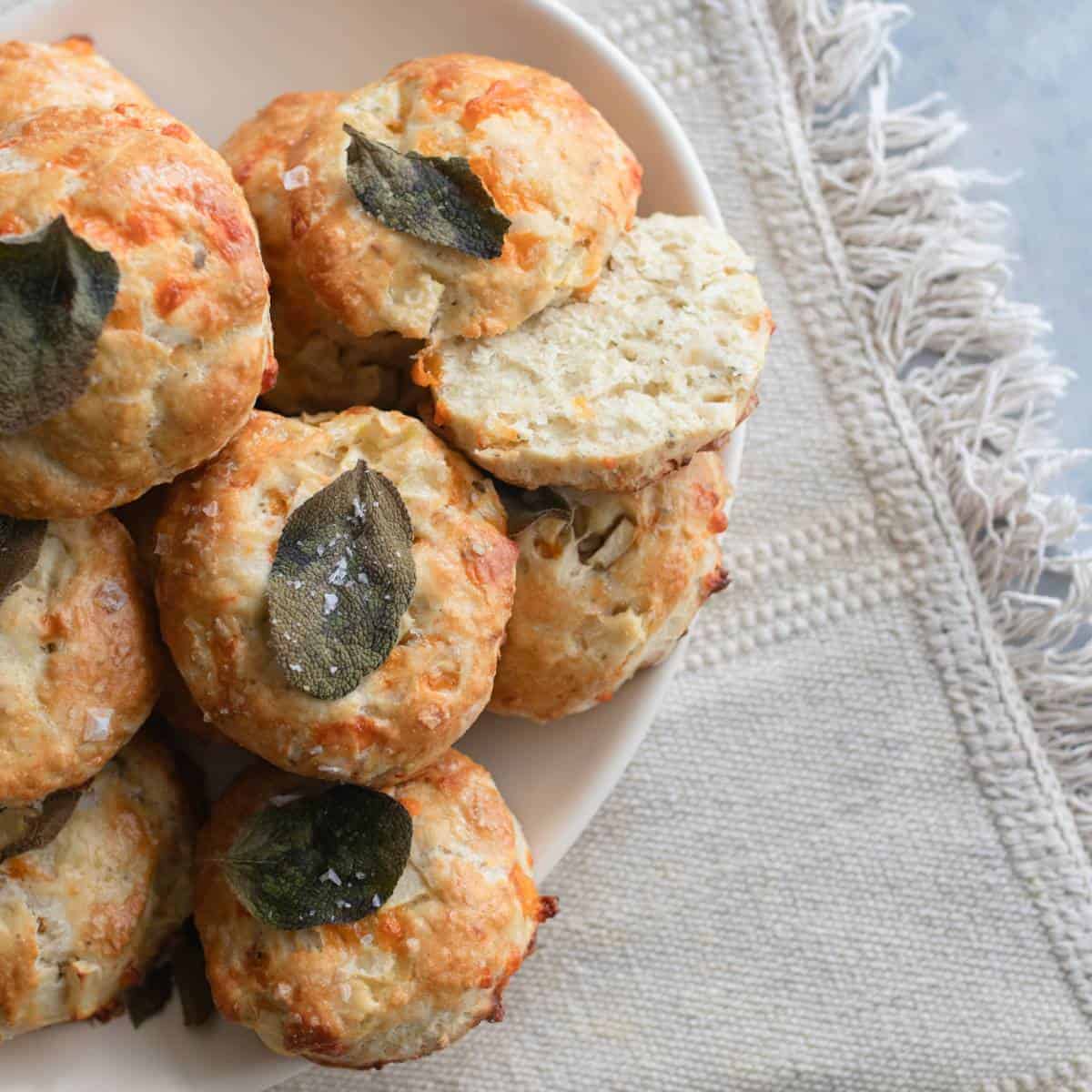 Autumn Tear-and-Share Cheddar & Sage Scones