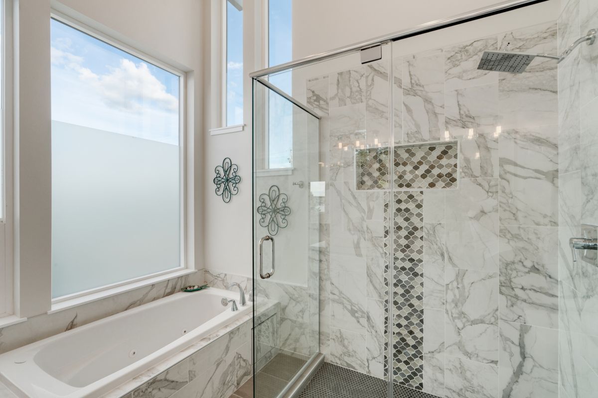 Veined Marble Elegance