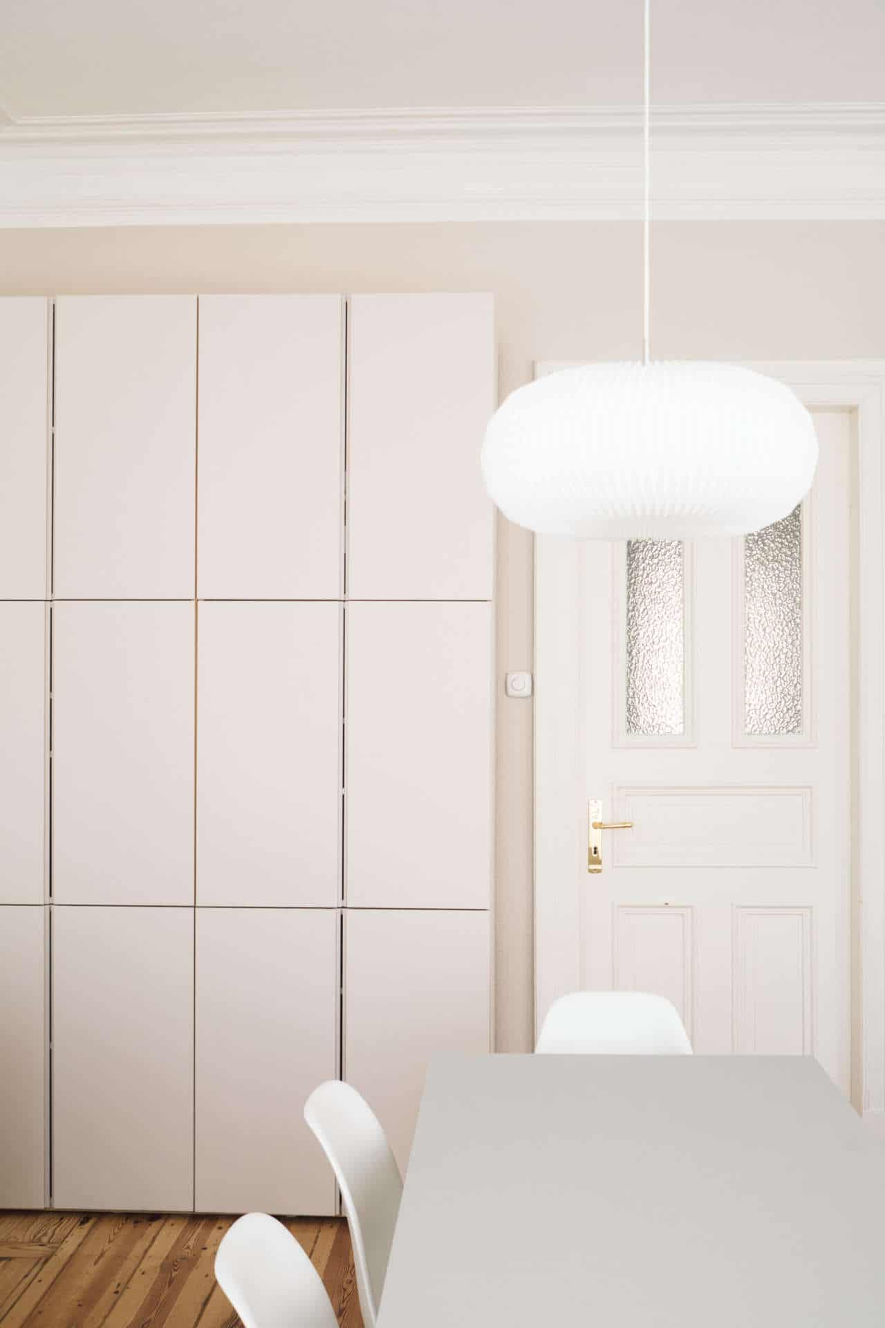 Floor-to-Ceiling Storage Block