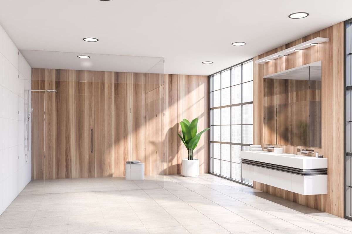 Spa-Like Rich Wood