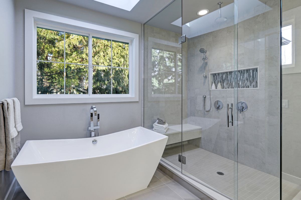 Expansive Glass Walls