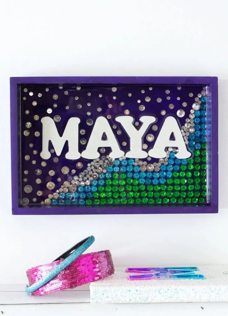Enchanting Mermaid Wall Decor for an Under-the-Sea Escape