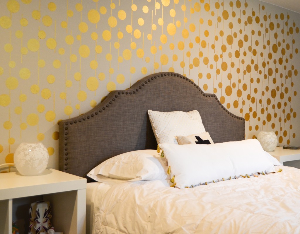Glamorous Golden Stenciled Accent Wall