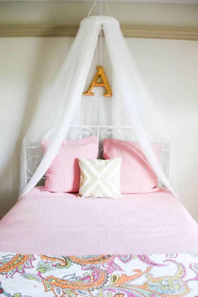 Dreamy Ceiling Bed Canopy