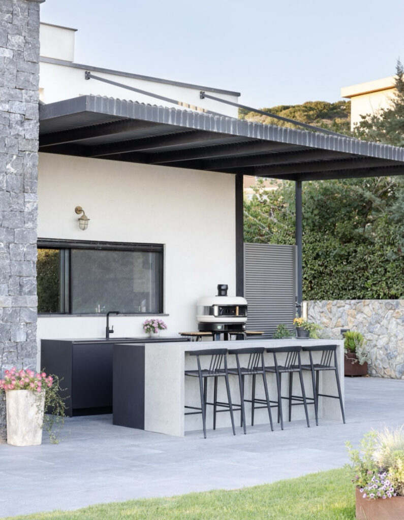 Use a Concrete Island to Anchor a Pizza Zone