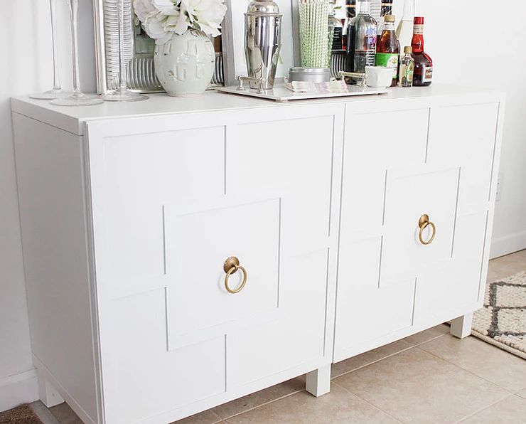 Speakeasy-Style Besta Bar