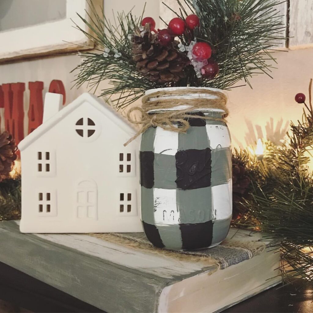 Charming Checkered Jar Vase