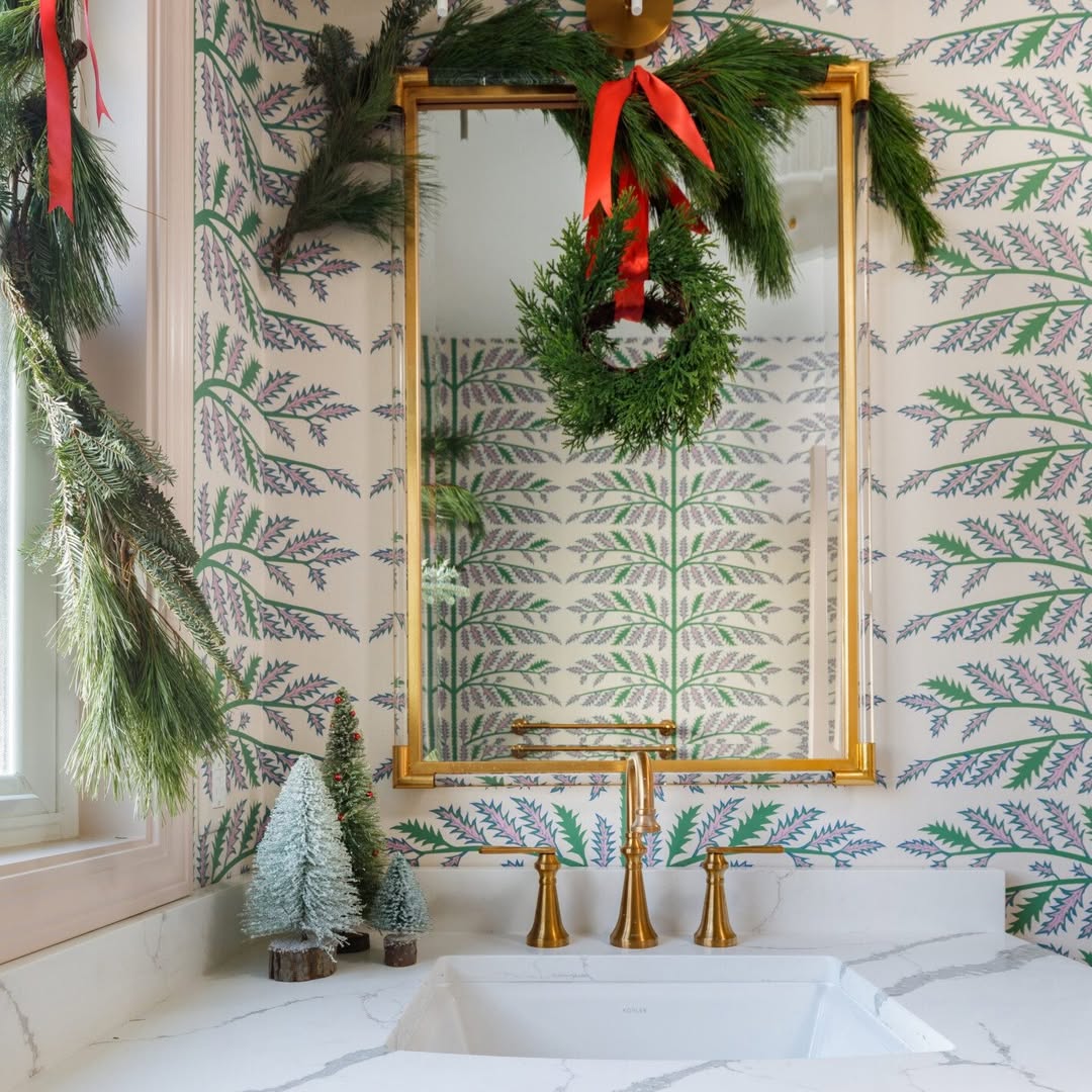Set a Strong Seasonal Focal Point