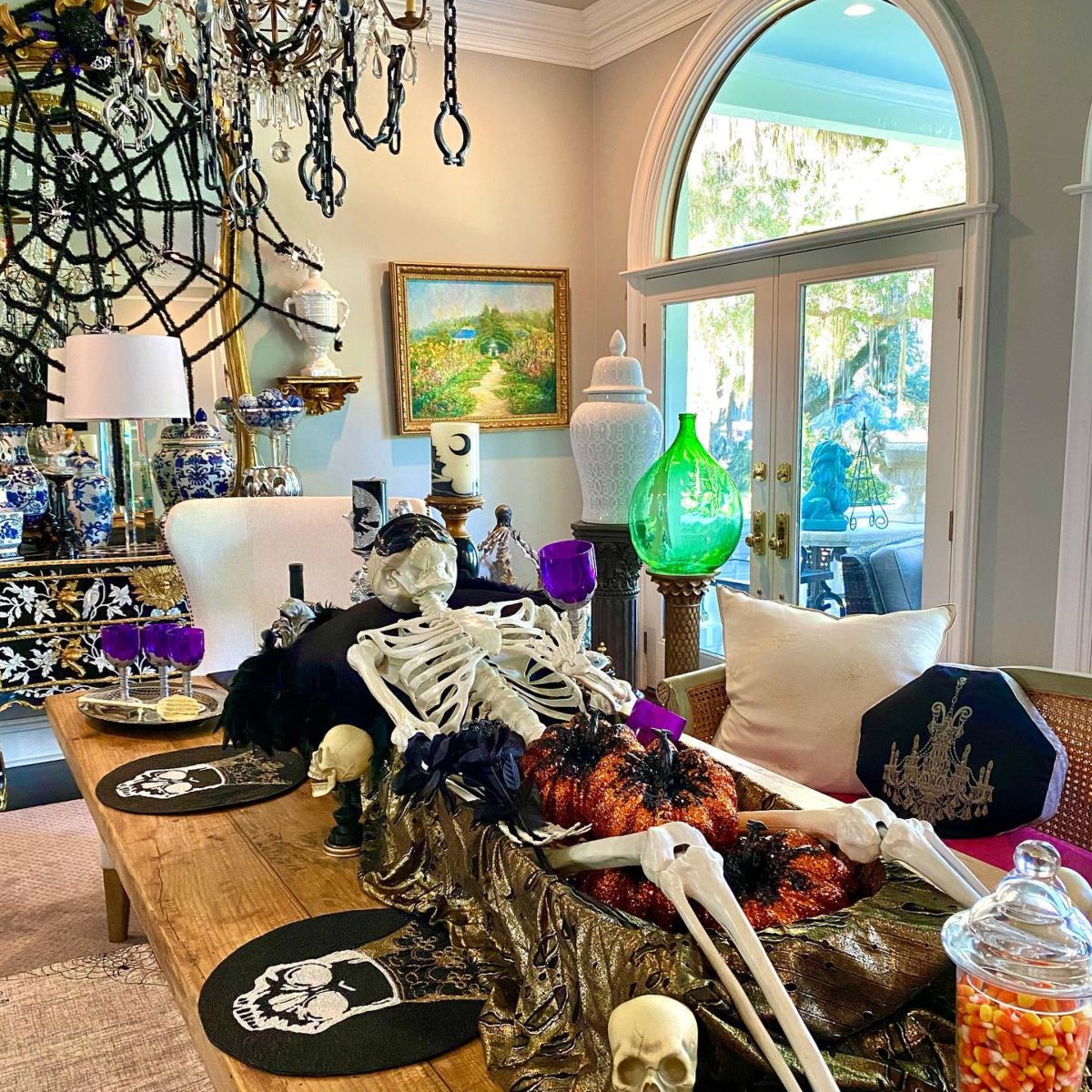 The Haunted Sarcophagus Centerpiece