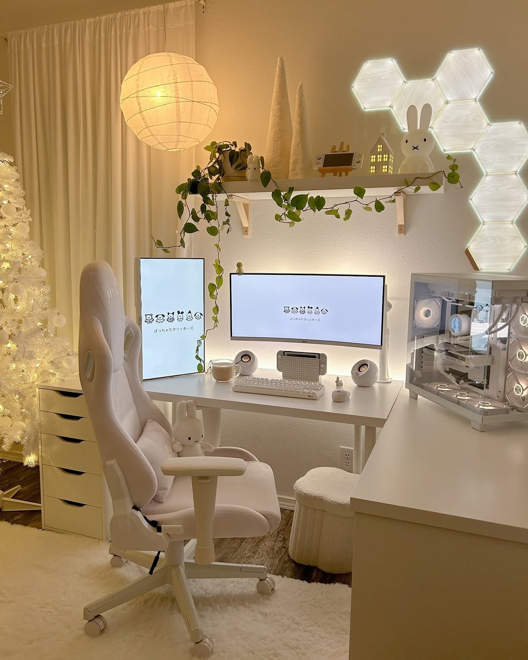 Frame the Room with Greenery