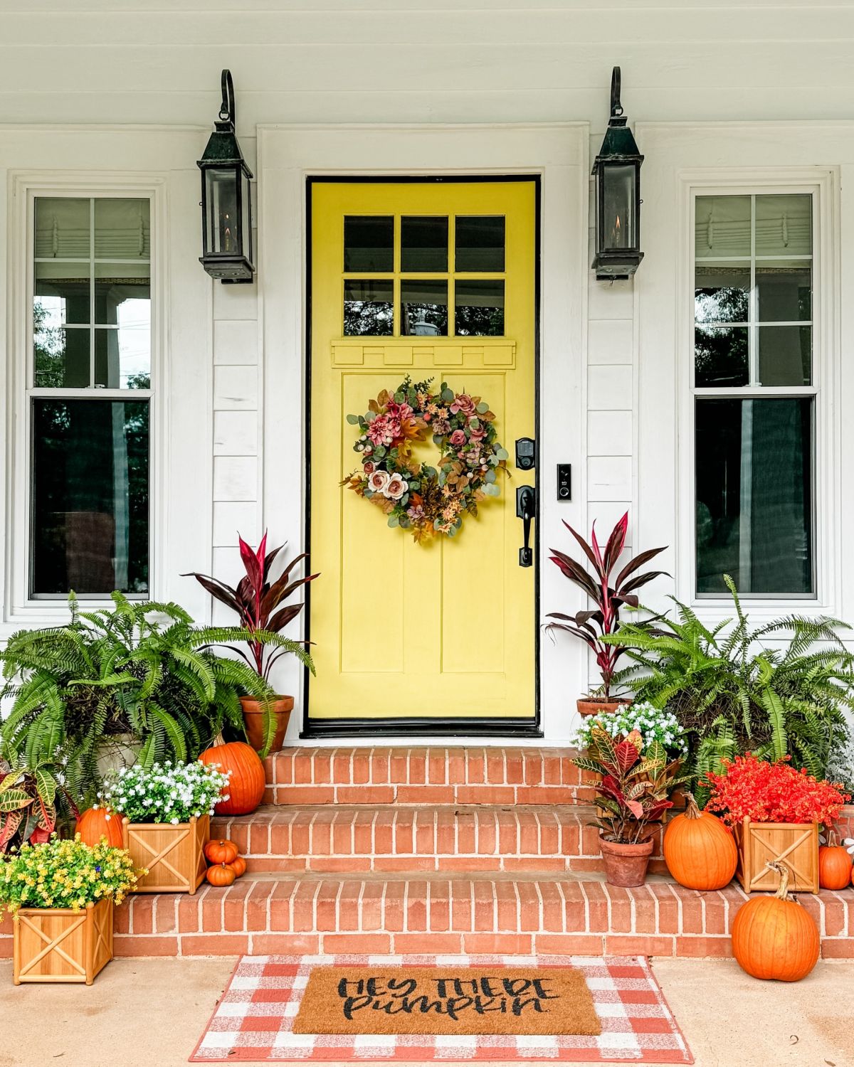 Fall Blooms and Harvest Accents