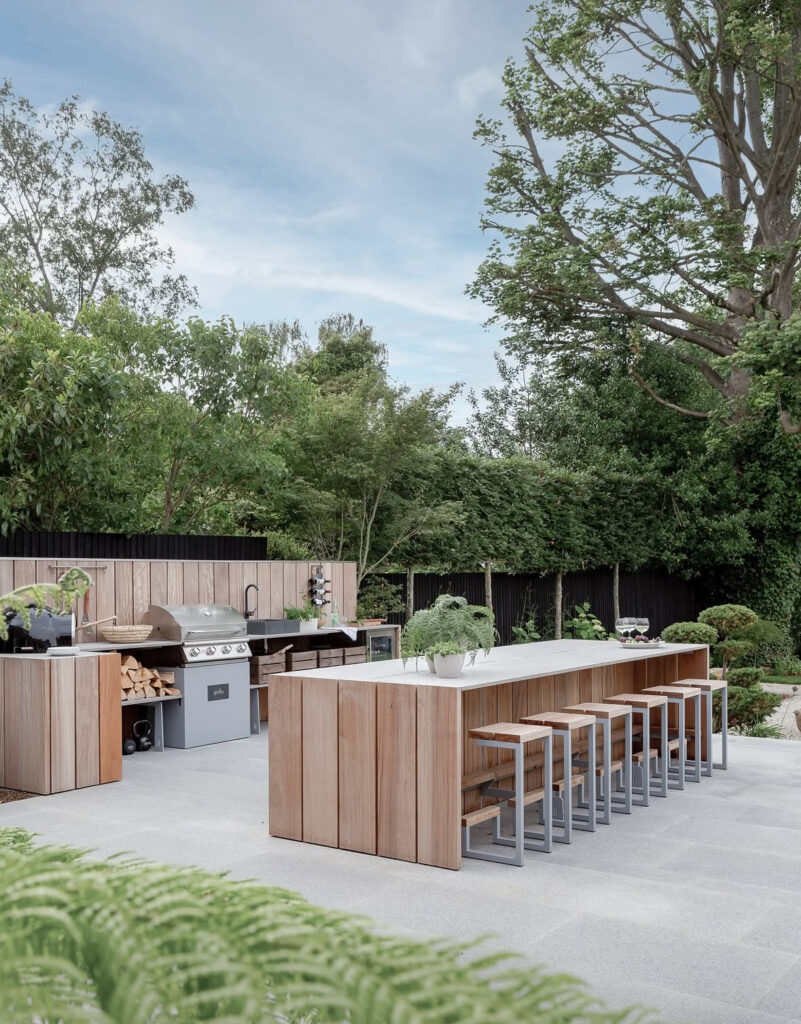 Treat Wood-Wrapped Islands Like Outdoor Furniture