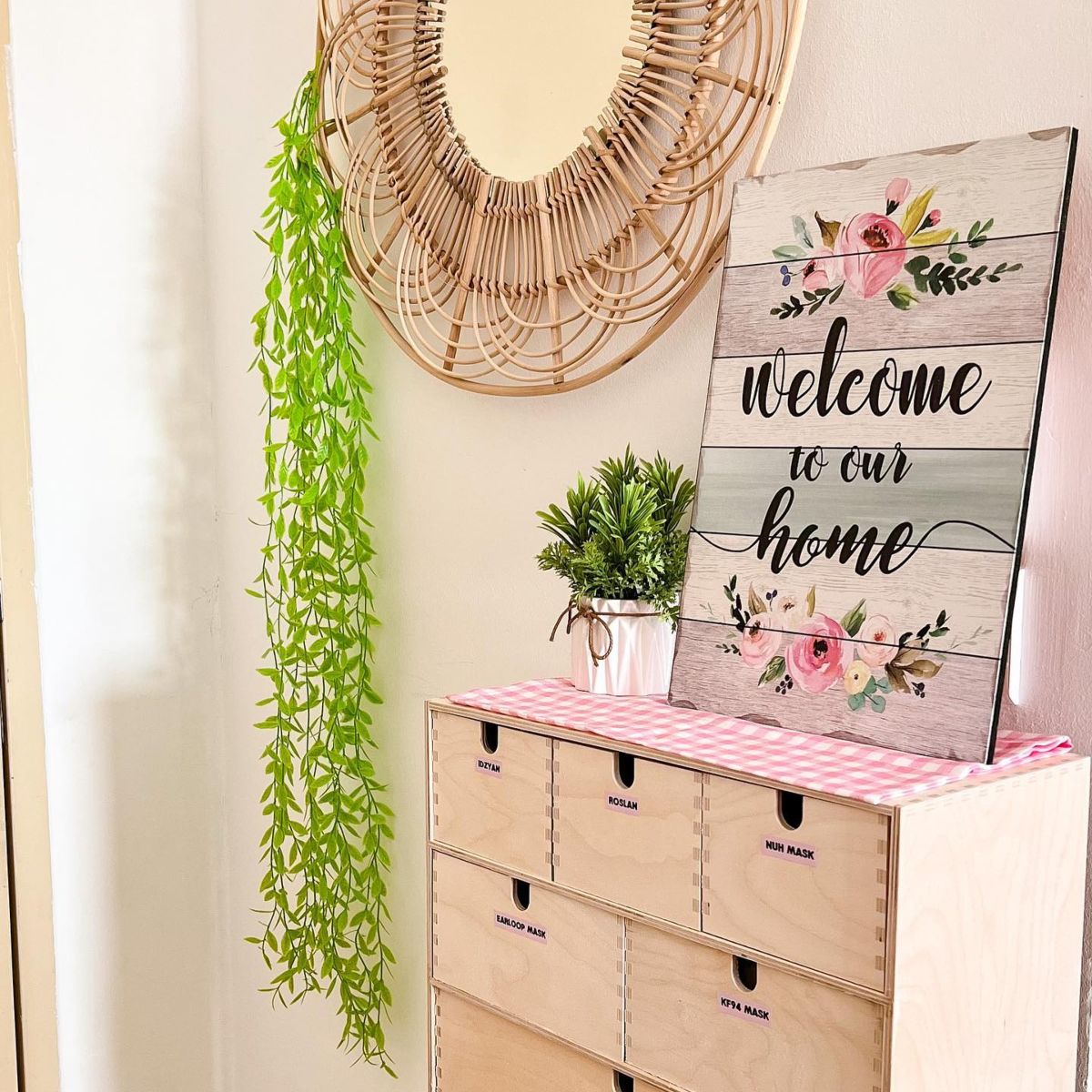 Personalized Entryway Organizer