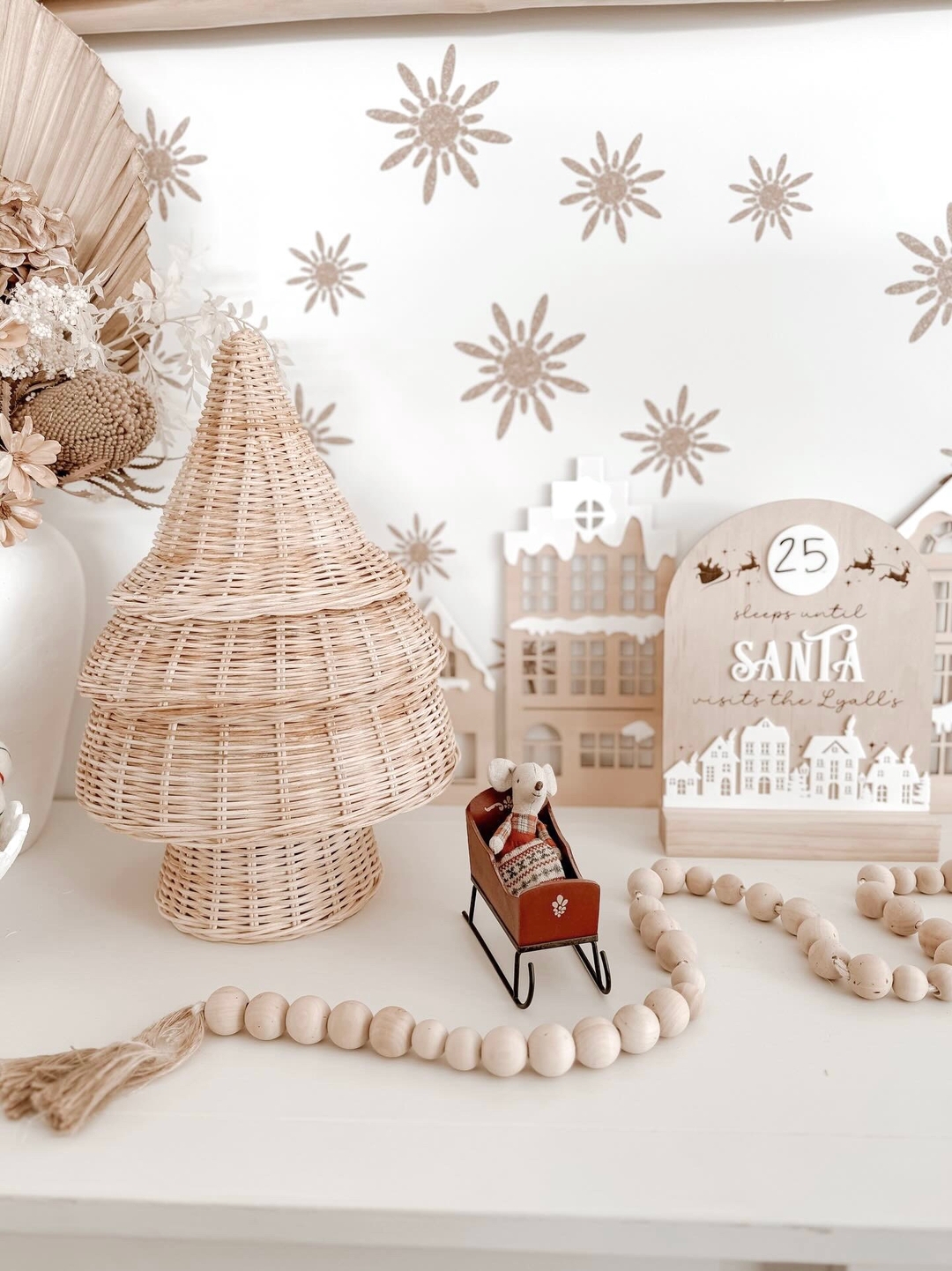 Let One Seasonal Moment Lead the Design