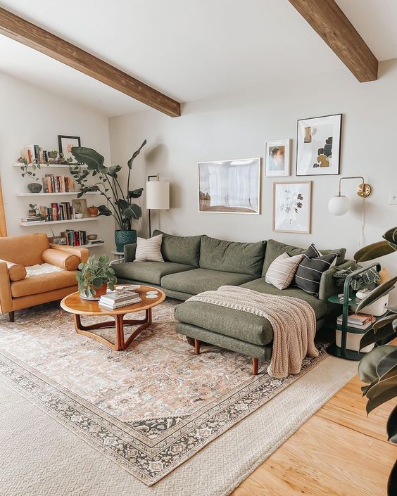 Repeat a Green Accent for an Easy Sense of Calm
