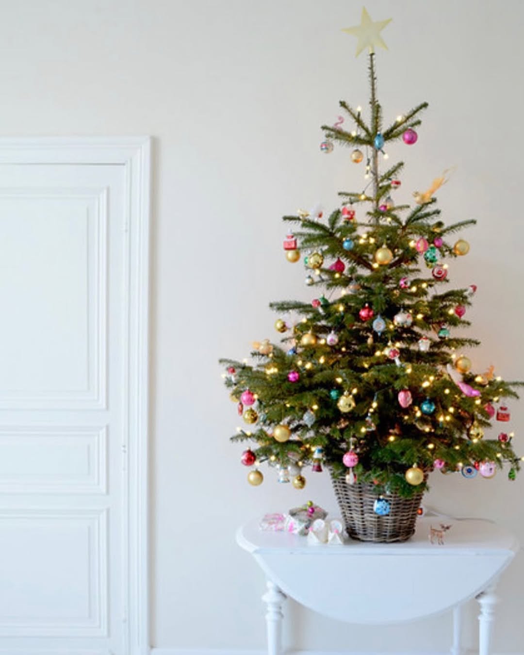 Let One Seasonal Moment Lead the Design