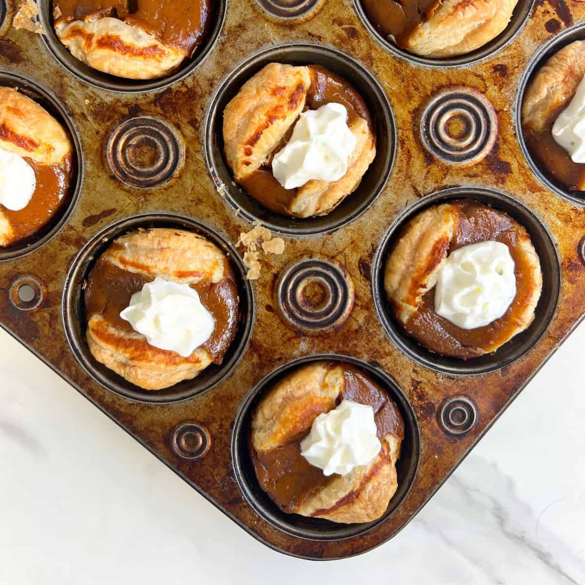 Flaky Puff Pastry Mini Pumpkin Pies