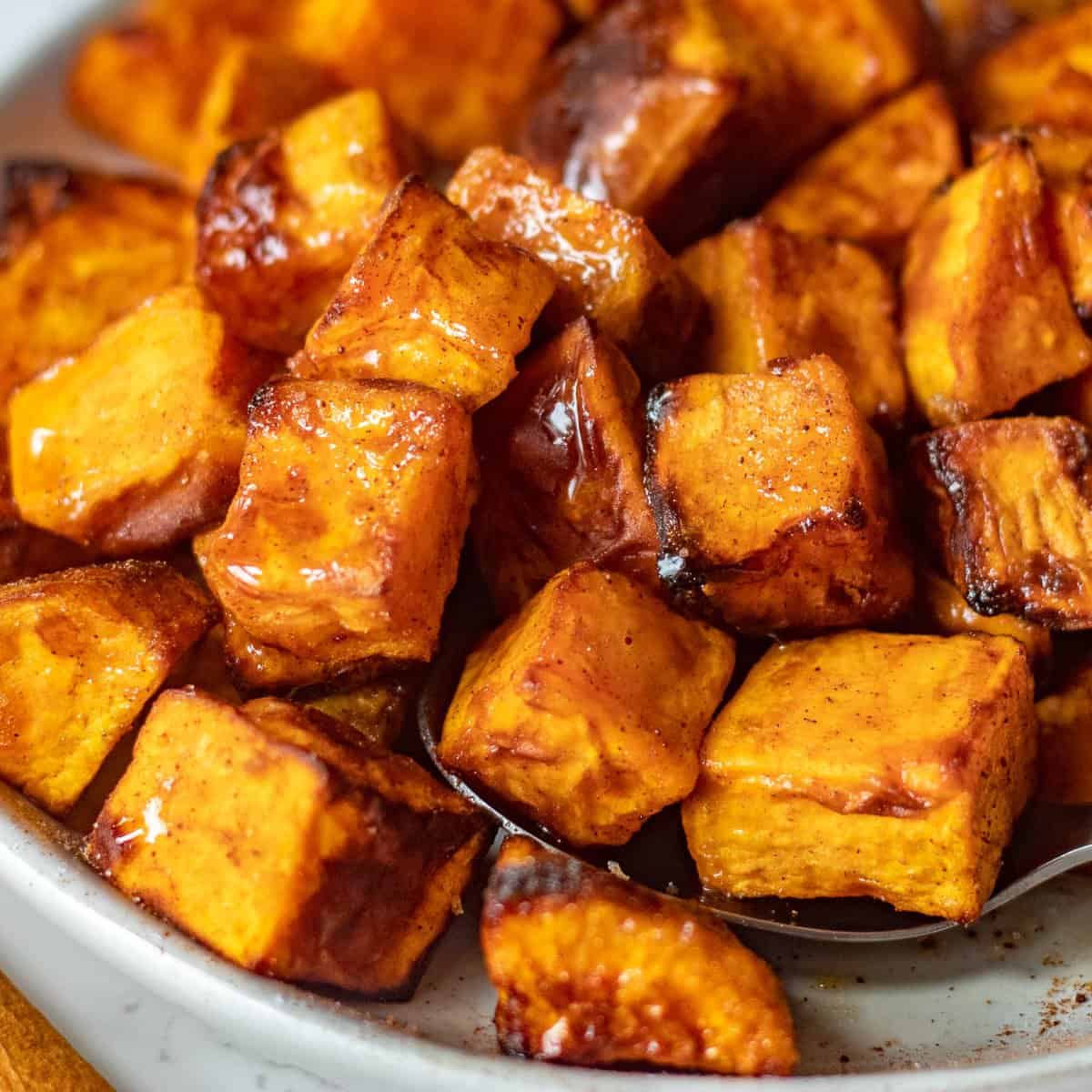 Harvest-Spiced Roasted Sweet Potato Chunks with Toasted Pecans