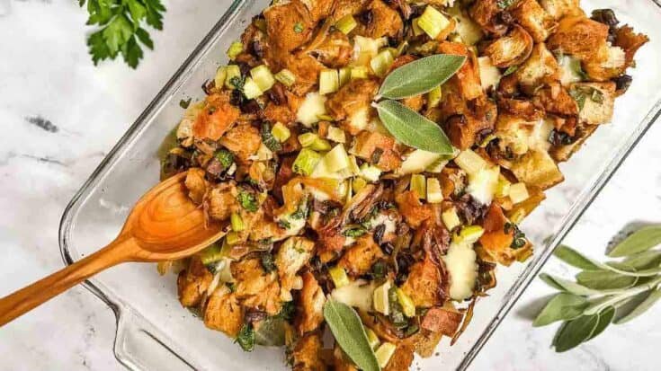Gruyère & Caramelized Onion Bread Bake
